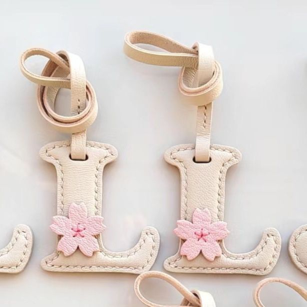 Yaratıcı Yüksek Kaliteli Hakik - Monogram Keychain Leather incelemesi ve fiyatı
